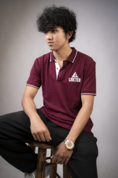 Unique Latest Mens Solid Round Neck T Shirt