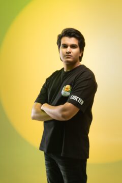 Premium Men’s Solid Round Neck Popeye-Themed T-Shirt